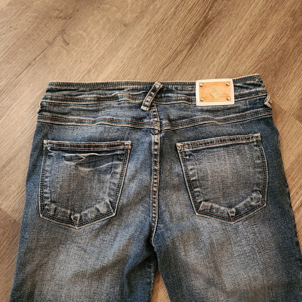 Vintage Baby Phat Y2K Capri Jeans Cat Embroidered McBling Cropped Denim 5 / 6 - Picture 10 of 16